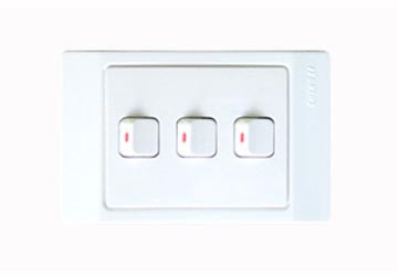 16A Mặt có 3 công tắc một chiều