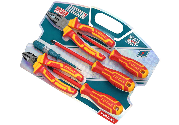Bộ đồ nghề cách điện 6 chi tiết Total THKIST3062
